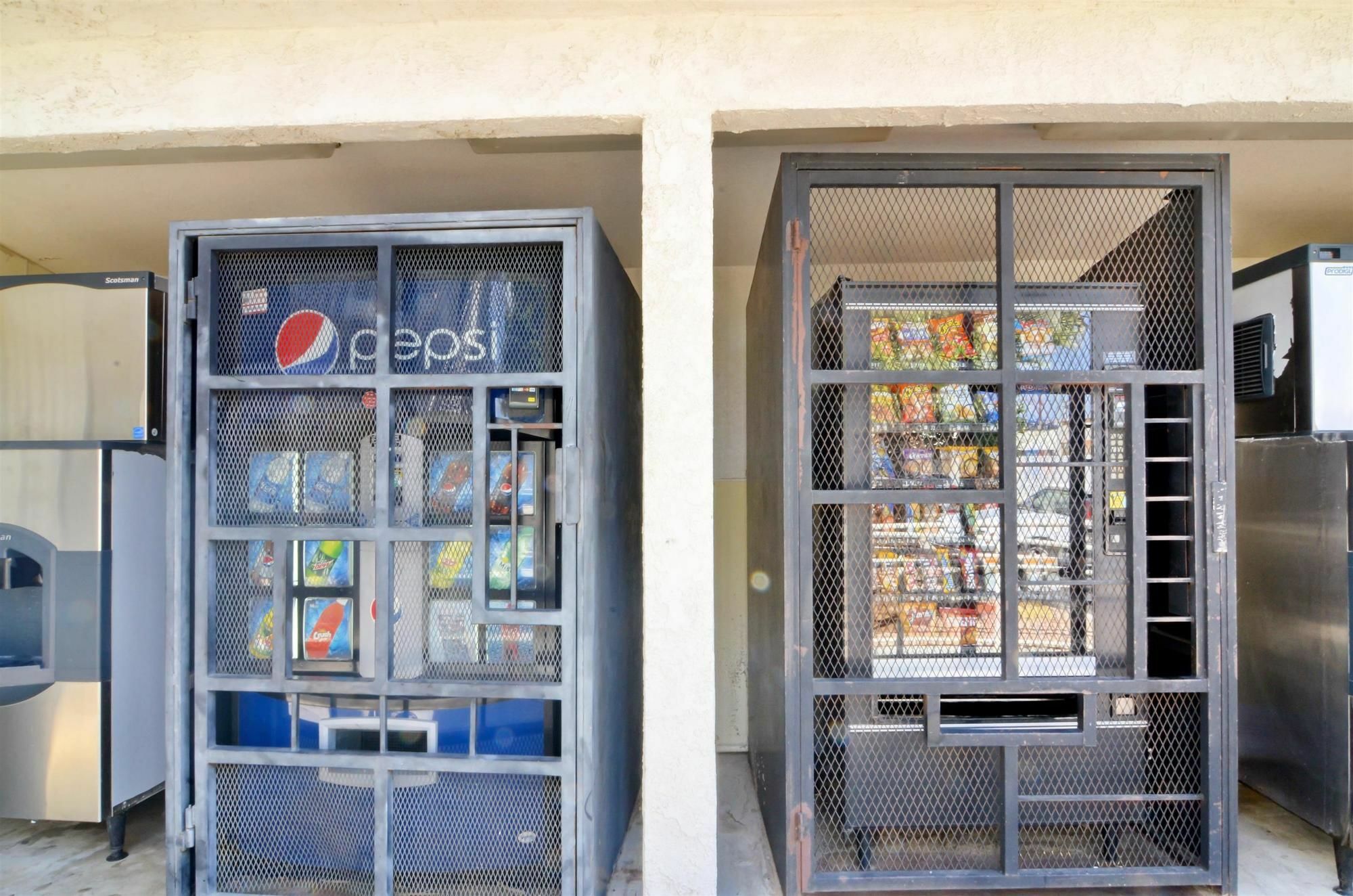 Motel 6-North Palm Springs, Ca - North Exterior foto